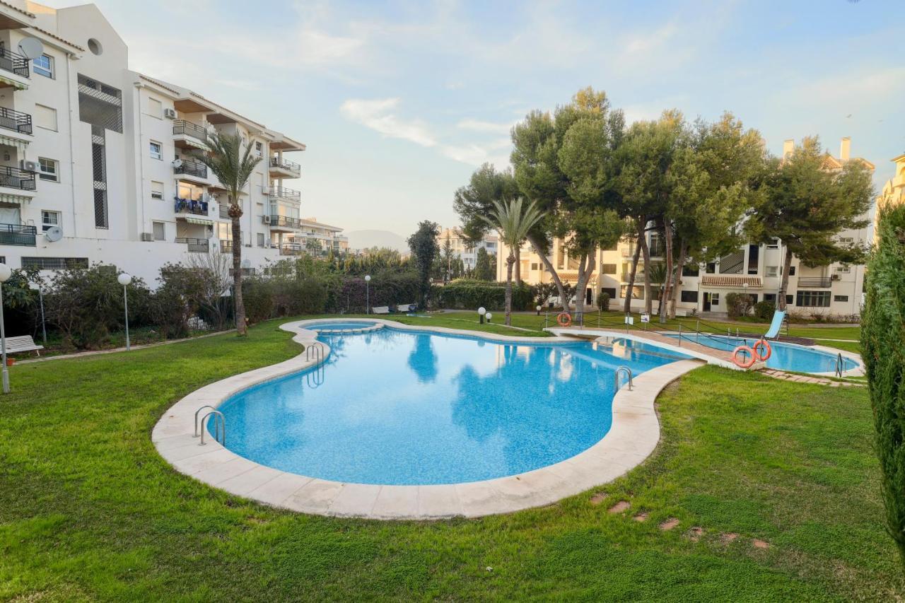 Apartamentos Bcl Playa Albir El Albir Екстериор снимка